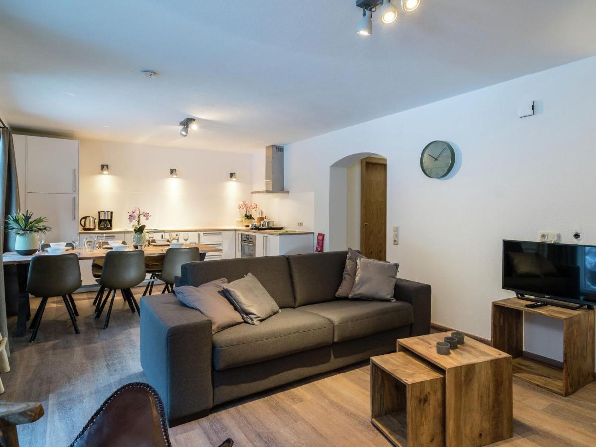 Quaint Chalet In Hinterglemm With Private Sauna