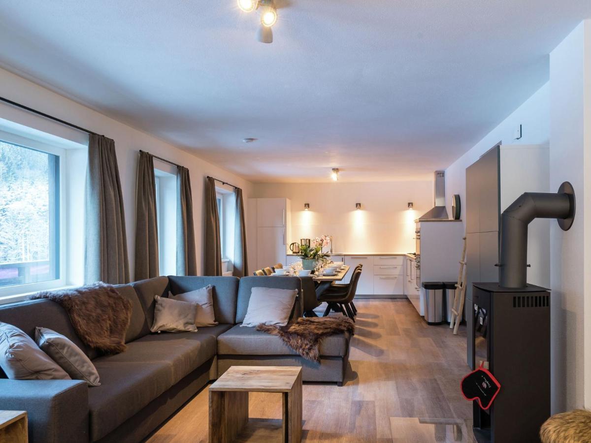 Quaint Chalet In Hinterglemm With Private Sauna Chalet Saalbach-Hinterglemm