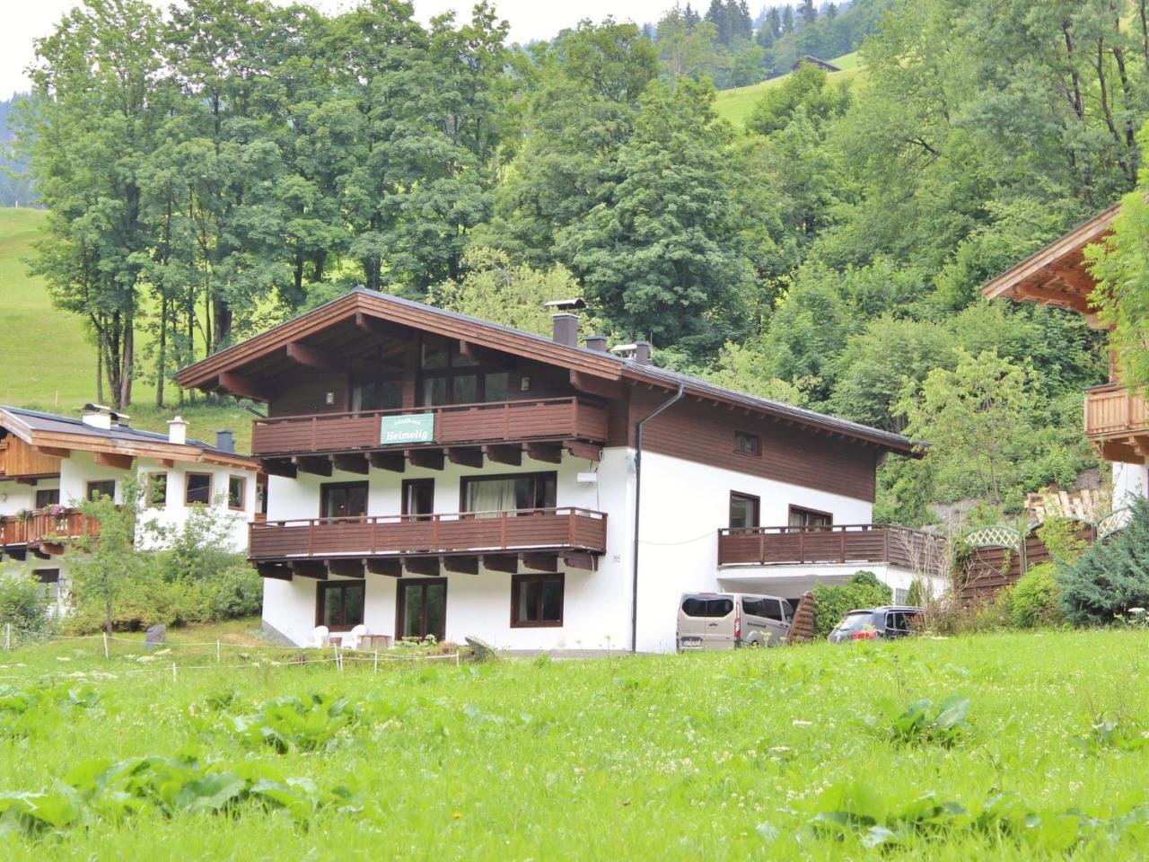 Quaint Chalet In Hinterglemm With Private Sauna * Saalbach-Hinterglemm